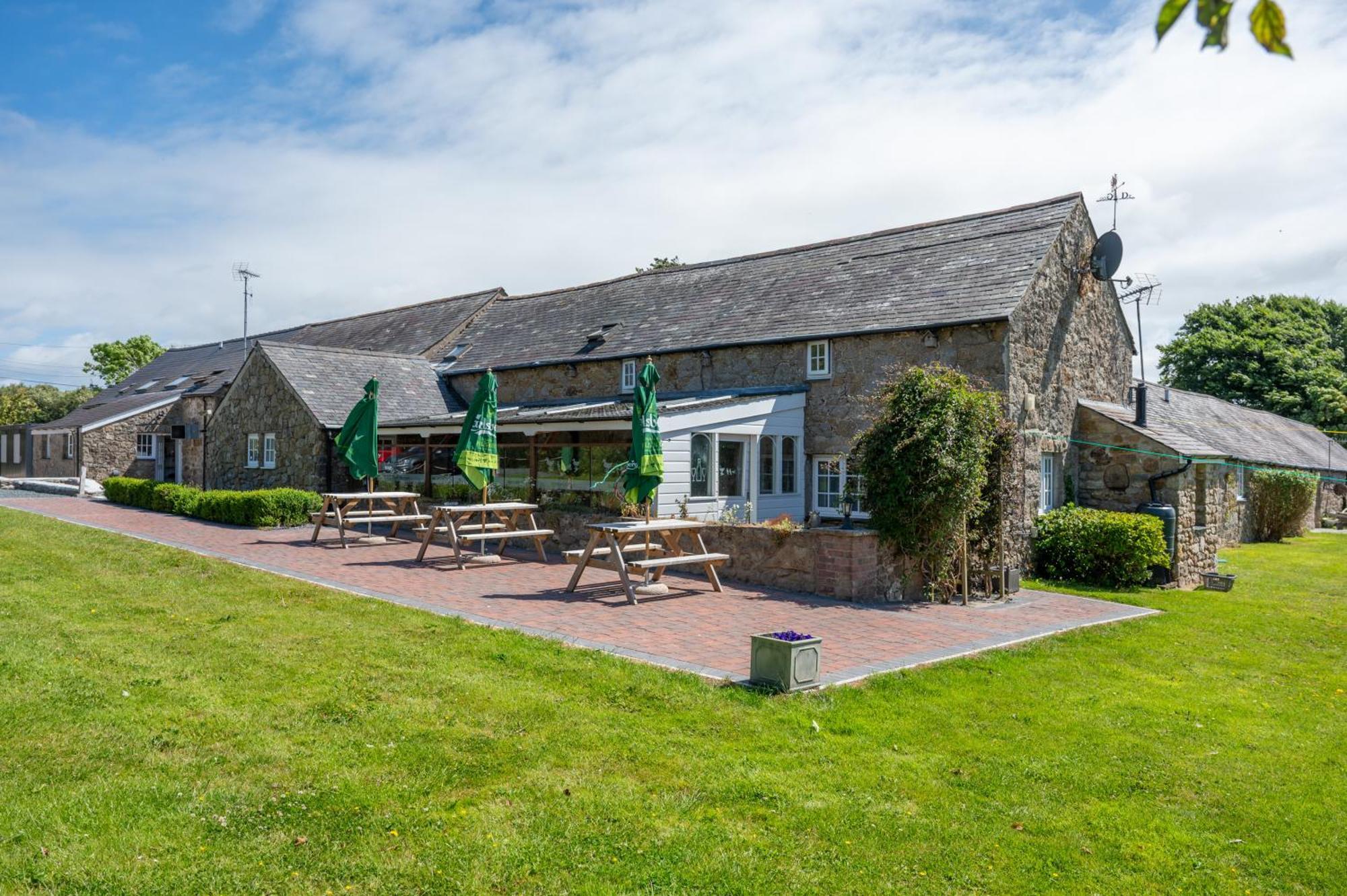 Nant Yr Odyn Country Hotel & Restaurant Ltd Llangefni Dış mekan fotoğraf